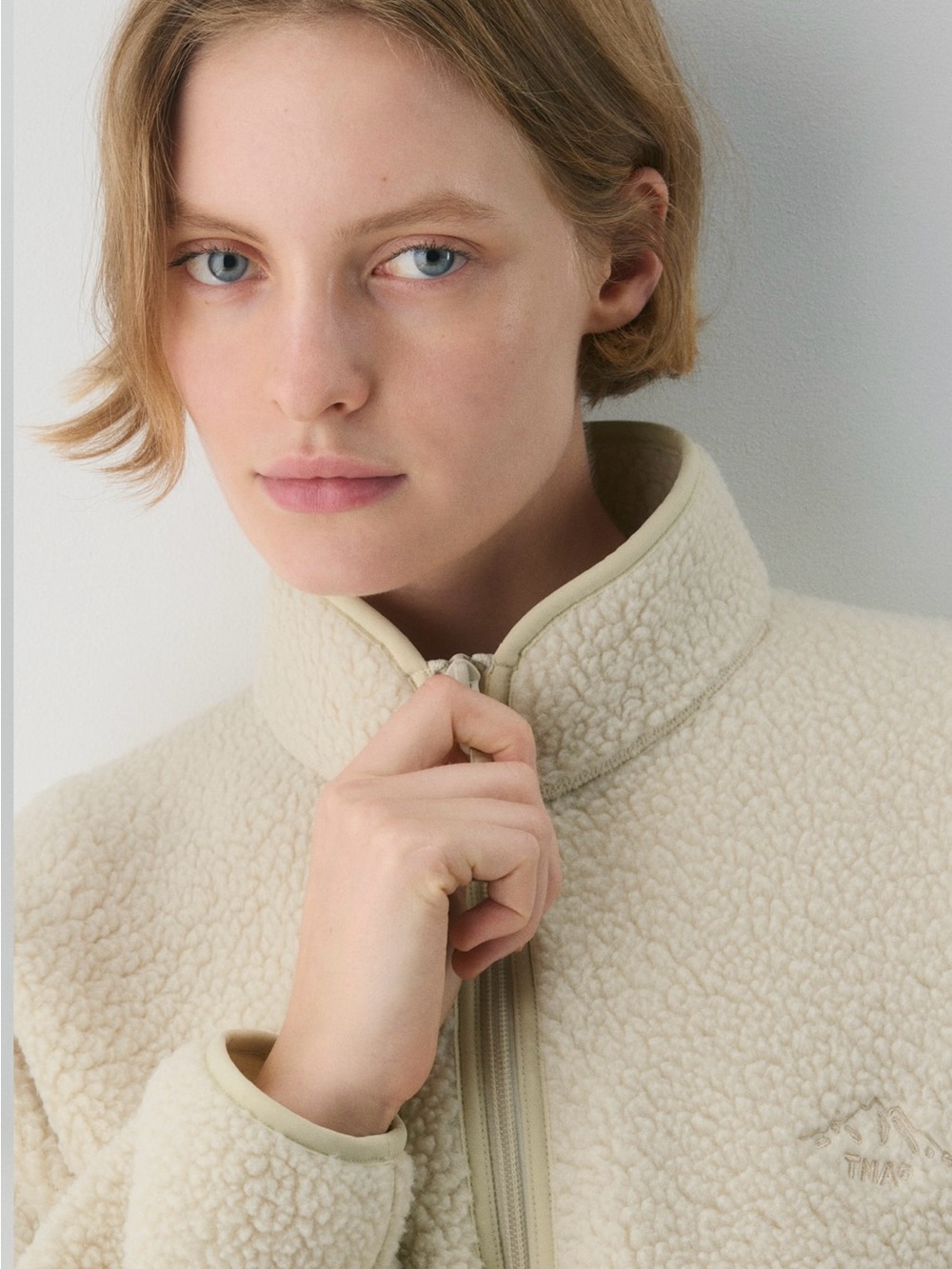 Aritzia TNA Polartec Thermal Pro Fleece Zip-Up Mullein L - Picture 4 of 14